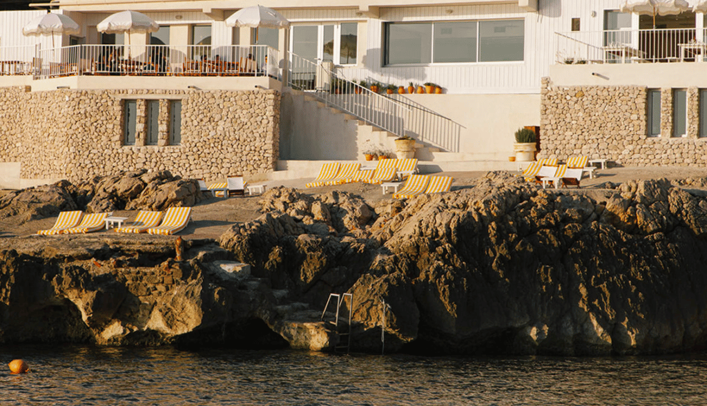 Tuba Club, plage privée Marseille, LES BONS DÉTAILS